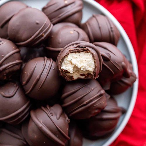 Latest company Solutions about Delegazione imprenditoriale algerina visita la nostra azienda, raggiungendo risultati graduali nella prova della linea di produzione di palline di cioccolato