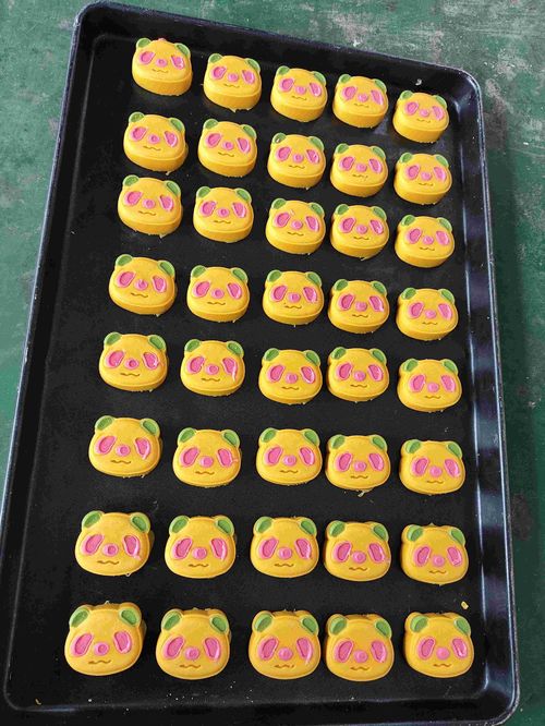 Ultimi blog aziendali su La macchina PAPA lancia la prima linea di produzione di biscotti Panda a 3 colori, rivoluzionando l'industria della cottura!
