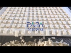 PAPA macchina per fare barrette di cioccolato al torrone #torrone #caramelle #candybar #macchina #produzione #linea di produzione