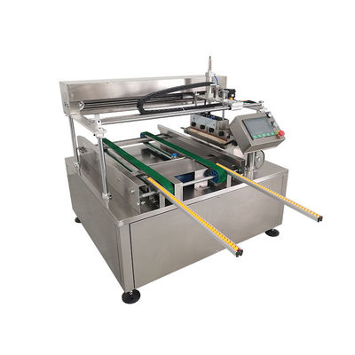 Buon prezzo Macchina per accessori in acciaio inossidabile 5-8 vassoio/min Macchina automatica per spazzolare le uova in linea