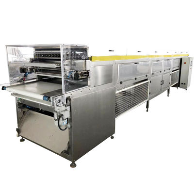 Buon prezzo Macchina per la copertura di biscotti Pocky con cioccolato 1300 kg/h Decorazione di frutta secca Raffreddamento ad aria in linea
